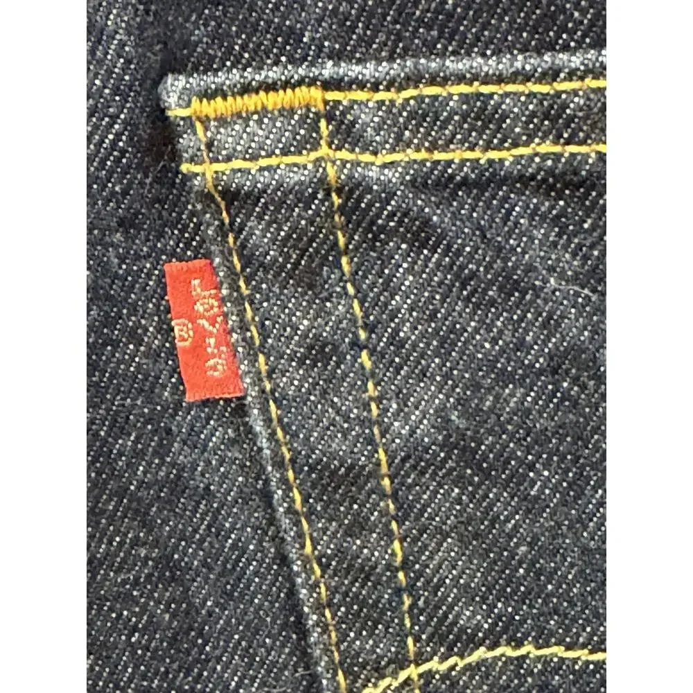Levi’s Men’s 505 Regular Fit Jeans Dark Stonewash Blue Denim 32 x 32 (31 Actual)